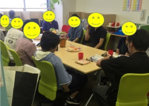 内定者を囲み、座談会を開催しました。