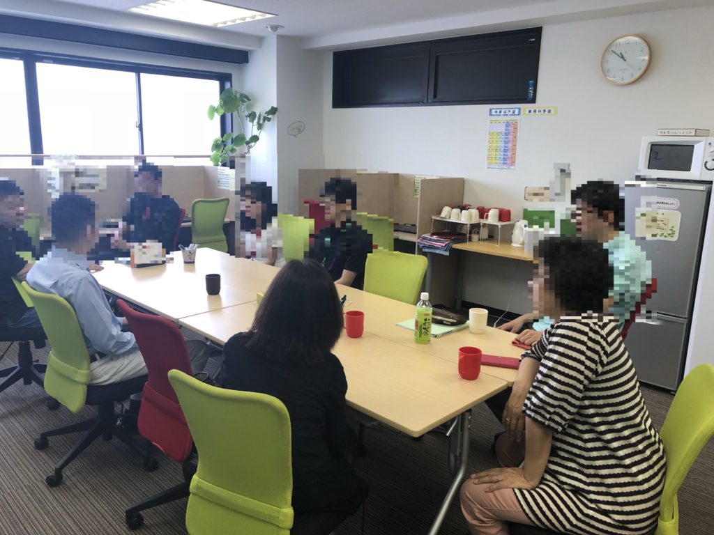 就職者座談会を行いました！